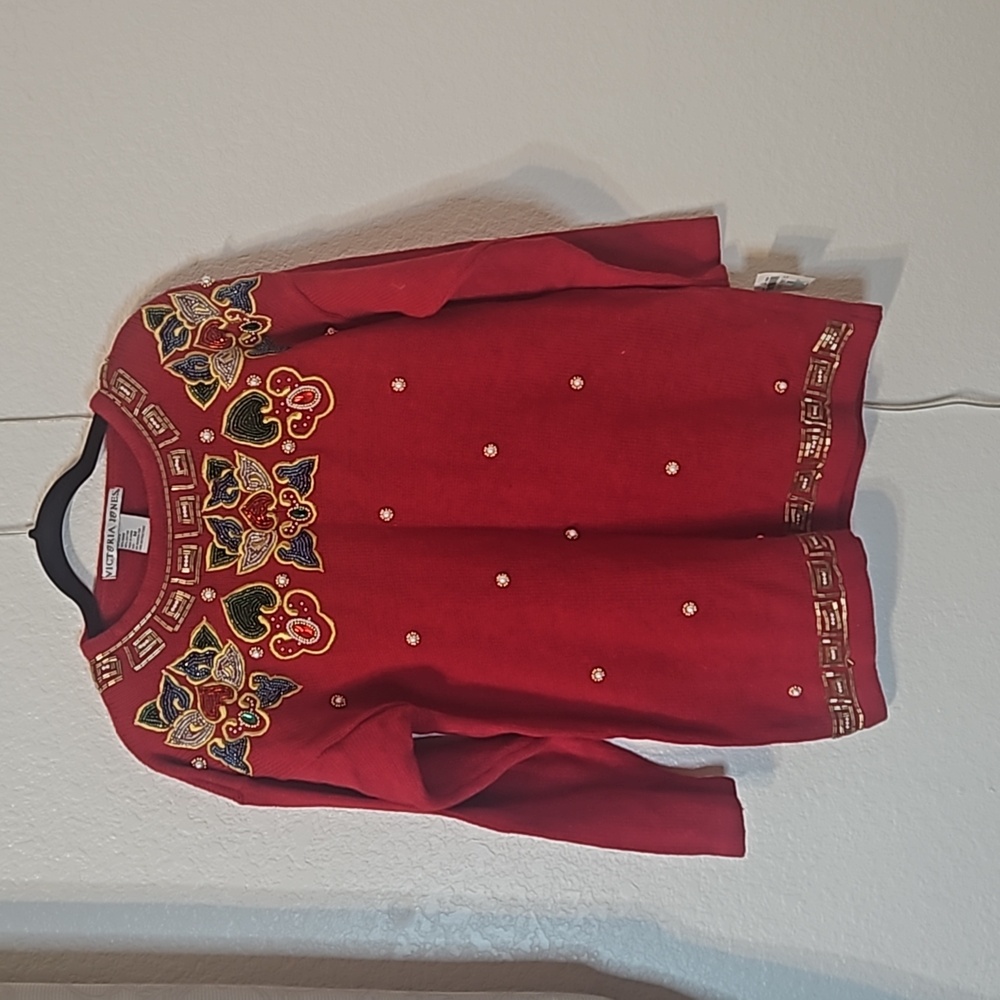 Victoria Jones Christmas sweater